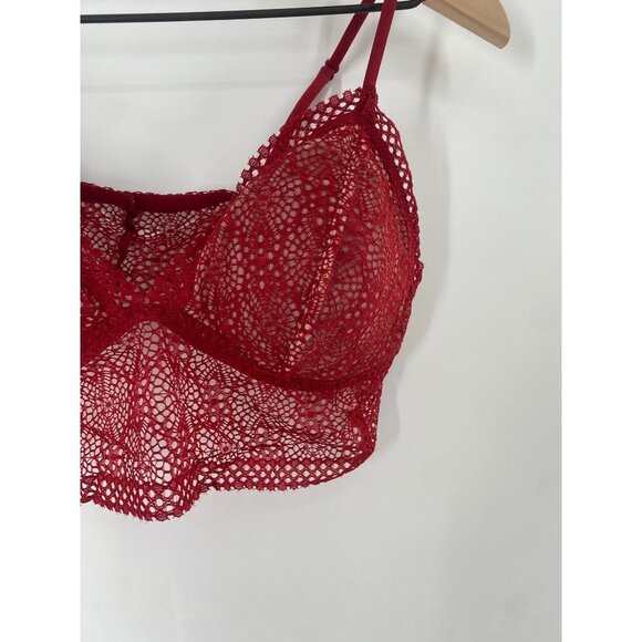 Victorias Secret Lace Bralette Bra Removable Pads Wireless MAROON Size  LARGE - Picture 2 of 4